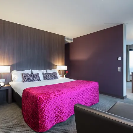Der Valk Airporthotel 4*
