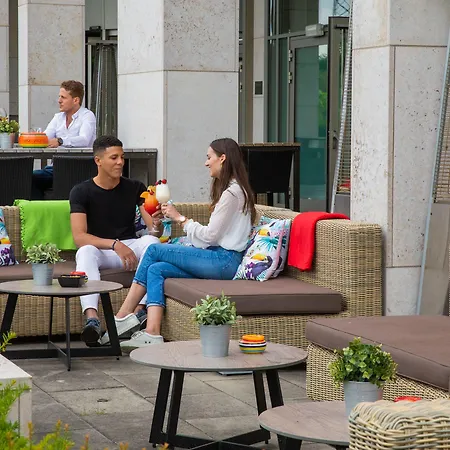 Der Valk Airporthotel 4*