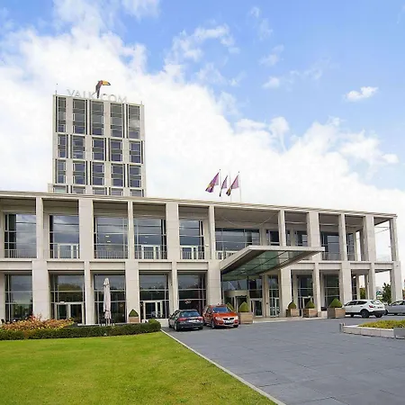 Hotel Der Valk Airporthotel 4*